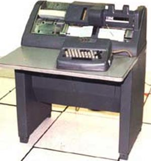 TYPE 026 CARD PUNCH (1949)